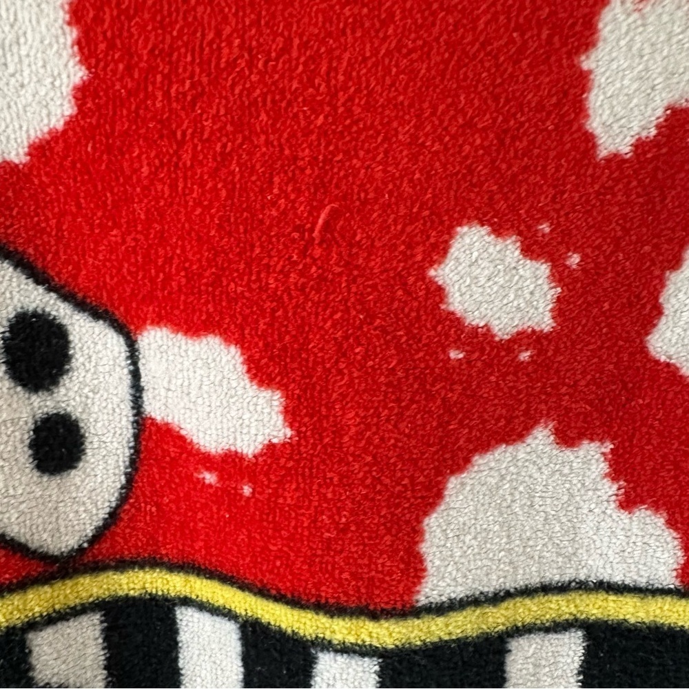 Disney 101 Dalmatians Beach Bath Towel Red Vintage Style Puppy Design - Picture 8 of 15
